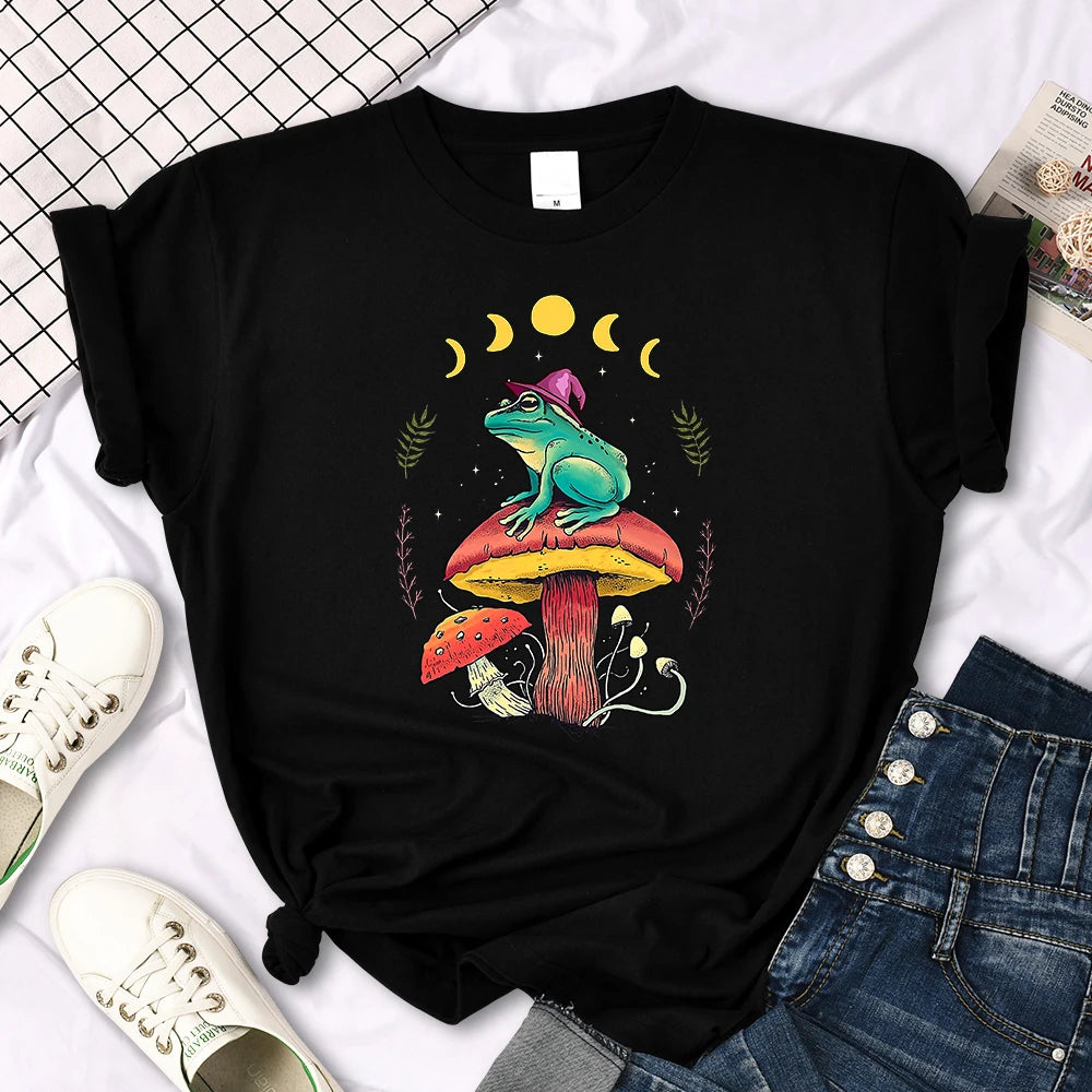 Froggy Mushroom Tee