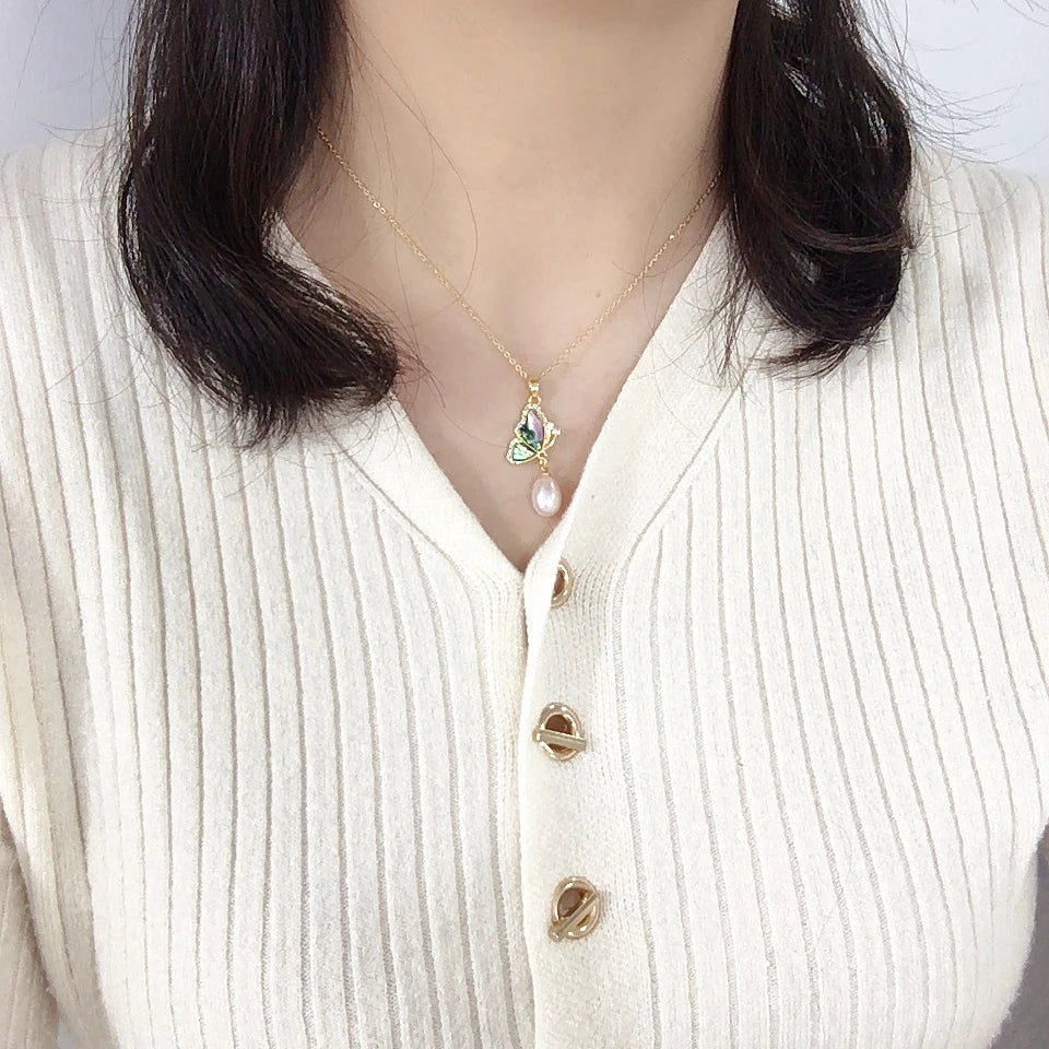 Freshwater Pearl Pendant With Abalone