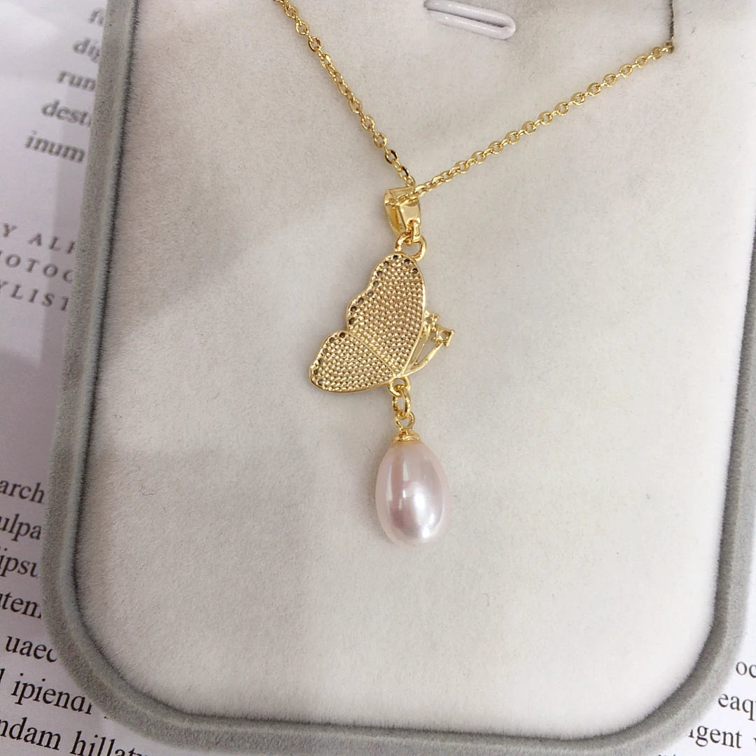 Freshwater Pearl Pendant With Abalone
