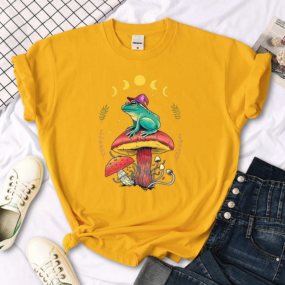 Froggy Mushroom Tee